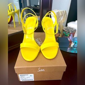 Christian Louboutin Sz 7.5 / 8